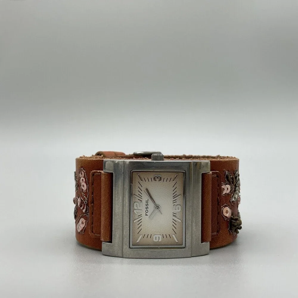 Fossil Womens Watch 30mm Cream Dial Brown Leather Floral Sequin Band New Battery